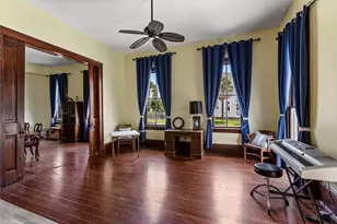 2002 Avenue K, Galveston, TX 77550 - Photo 7