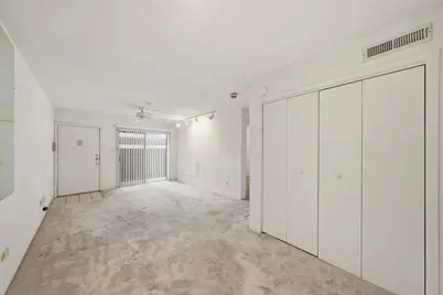 1900 Bay Area Boulevard #169, Houston, TX 77058 - Photo 5