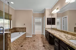 116 Dewberry Dr, Lake Jackson, TX 77566 - Photo 17
