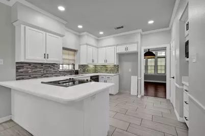116 Dewberry Drive, Lake Jackson, TX 77566 - Photo 11