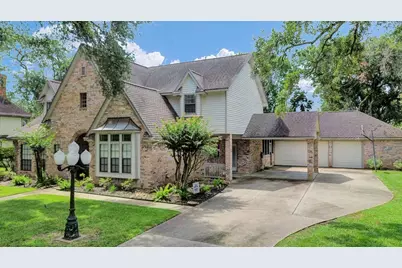 116 Dewberry Drive, Lake Jackson, TX 77566 - Photo 1