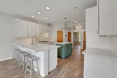 1510 Magnolia Bend W, Baytown, TX 77523 - Photo 13