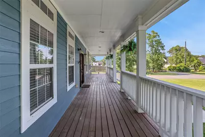 1510 Magnolia Bend W, Baytown, TX 77523 - Photo 3