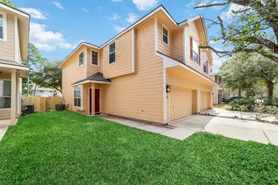 203 W Stedhill Loop Loop, The Woodlands, TX 77384 - Photo 3