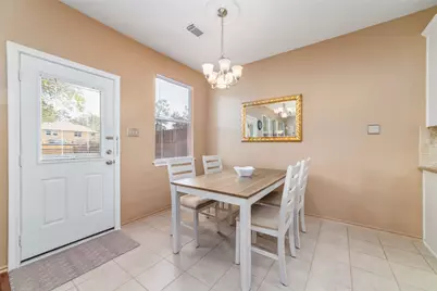 203 W Stedhill Loop Loop, The Woodlands, TX 77384 - Photo 13