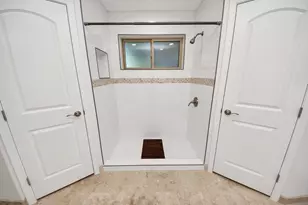 7802 Alegria Dr, Houston, TX 77083 - Photo 19