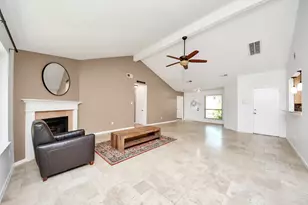 7802 Alegria Dr, Houston, TX 77083 - Photo 9