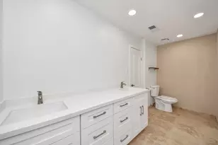 7802 Alegria Dr, Houston, TX 77083 - Photo 21