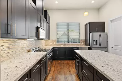 1212 W Dallas Street, Houston, TX 77019 - Photo 9