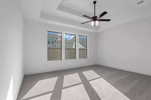 2828 Bolton Lndg Dr, Texas City, TX 77568 - Photo 11