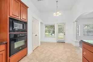 17007 Locust Springs Dr, Houston, TX 77095 - Photo 9