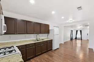 915 Nevell St, Cleveland, TX 77327 - Photo 11