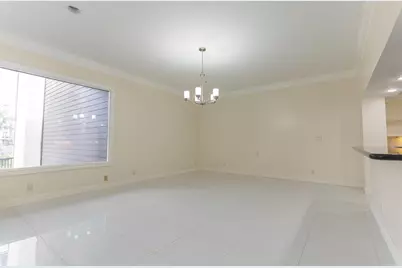 8800 Woodway Drive #10, Houston, TX 77063 - Photo 17