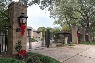 8800 Woodway Drive #10, Houston, TX 77063 - Photo 39