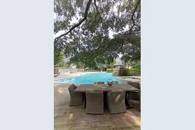 8800 Woodway Drive #10, Houston, TX 77063 - Photo 47