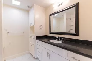 8800 Woodway Dr, Houston, TX 77063 - Photo 31