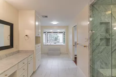 8800 Woodway Drive #10, Houston, TX 77063 - Photo 27