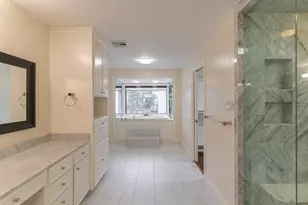8800 Woodway Dr, Houston, TX 77063 - Photo 27