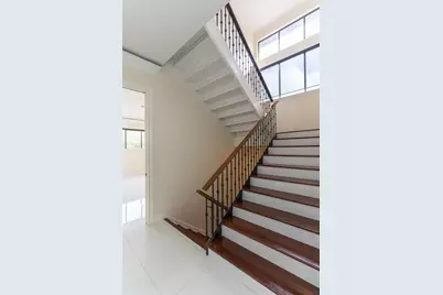 8800 Woodway Drive #10, Houston, TX 77063 - Photo 17