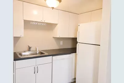 217 Church St #105, Galveston, TX 77550 - Photo 3