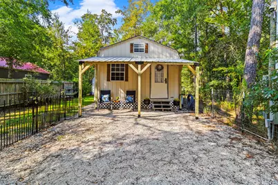 401 Deerfield, Livingston, TX 77351 - Photo 3