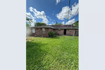 2630 Tidewater Drive, Houston, TX 77045 - Photo 11