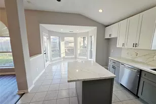 9026 Eaglecove Dr, Houston, TX 77064 - Photo 9