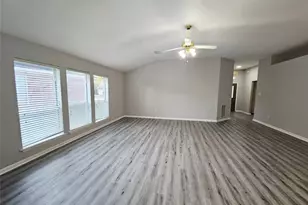9026 Eaglecove Dr, Houston, TX 77064 - Photo 7
