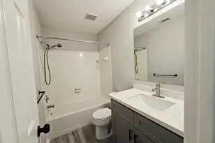 9026 Eaglecove Dr, Houston, TX 77064 - Photo 23