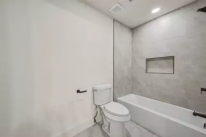 507 Commodore Way, Houston, TX 77079 - Photo 29