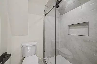 507 Commodore Way, Houston, TX 77079 - Photo 35