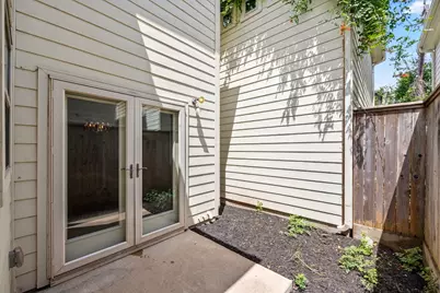 5951 South Loop E #50, Houston, TX 77033 - Photo 23