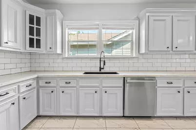 4401 Hain Street, Houston, TX 77009 - Photo 13