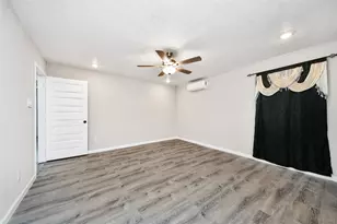 6076 Rd 3550, Cleveland, TX 77327 - Photo 19