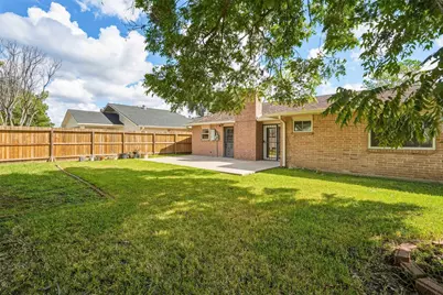 10514 Long River Drive, Sugar Land, TX 77498 - Photo 23