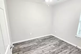 6114 Torreon St, Houston, TX 77026 - Photo 15