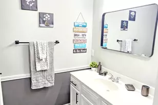 6114 Torreon St, Houston, TX 77026 - Photo 11
