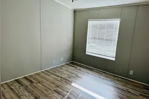 7102 King St St, Manvel, TX 77578 - Photo 9