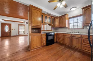 33349 Interstate 10, Anahuac, TX 77514 - Photo 9