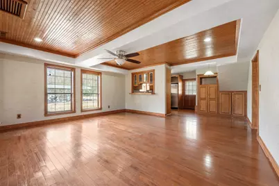 33349 Interstate 10, Anahuac, TX 77514 - Photo 5