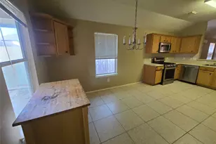 4703 Rumbling Canyon Ct, Katy, TX 77449 - Photo 9