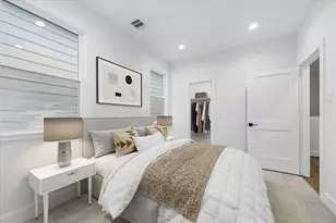 1914 Luna Woods Ln, Houston, TX 77055 - Photo 27