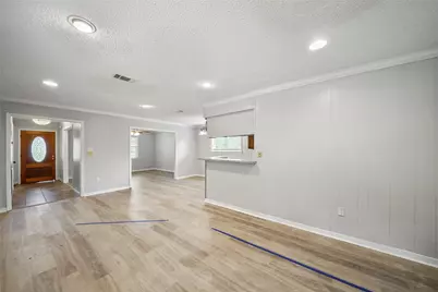 592 Florida Park, Conroe, TX 77302 - Photo 3