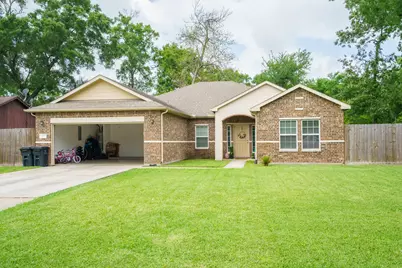 643 N Starboard Street, Crosby, TX 77532 - Photo 1