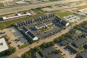 81 Northpoint Dr Building 6, Houston, TX 77060 - Photo 5