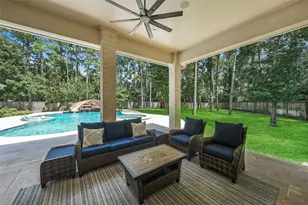 19 Harmony Links Pl, The Woodlands, TX 77382 - Photo 39