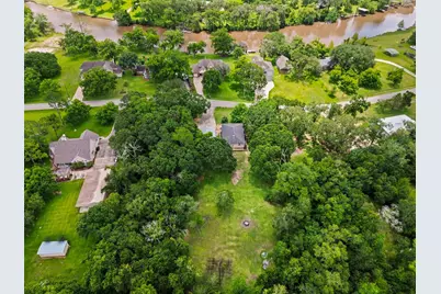 4508 County Road 502D, Sweeny, TX 77480 - Photo 27