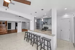 7506 Nightingale Cir, Texas City, TX 77591 - Photo 3