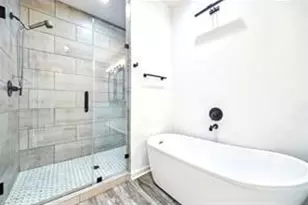 310 Connecticut St, Houston, TX 77029 - Photo 3