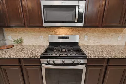 2948 Twin Cove Court, Conroe, TX 77301 - Photo 11